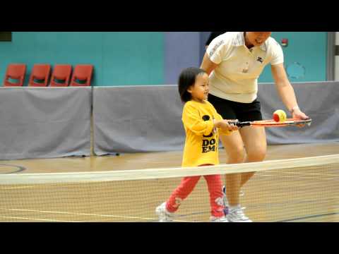 室內小型網球 幼兒練身體協調