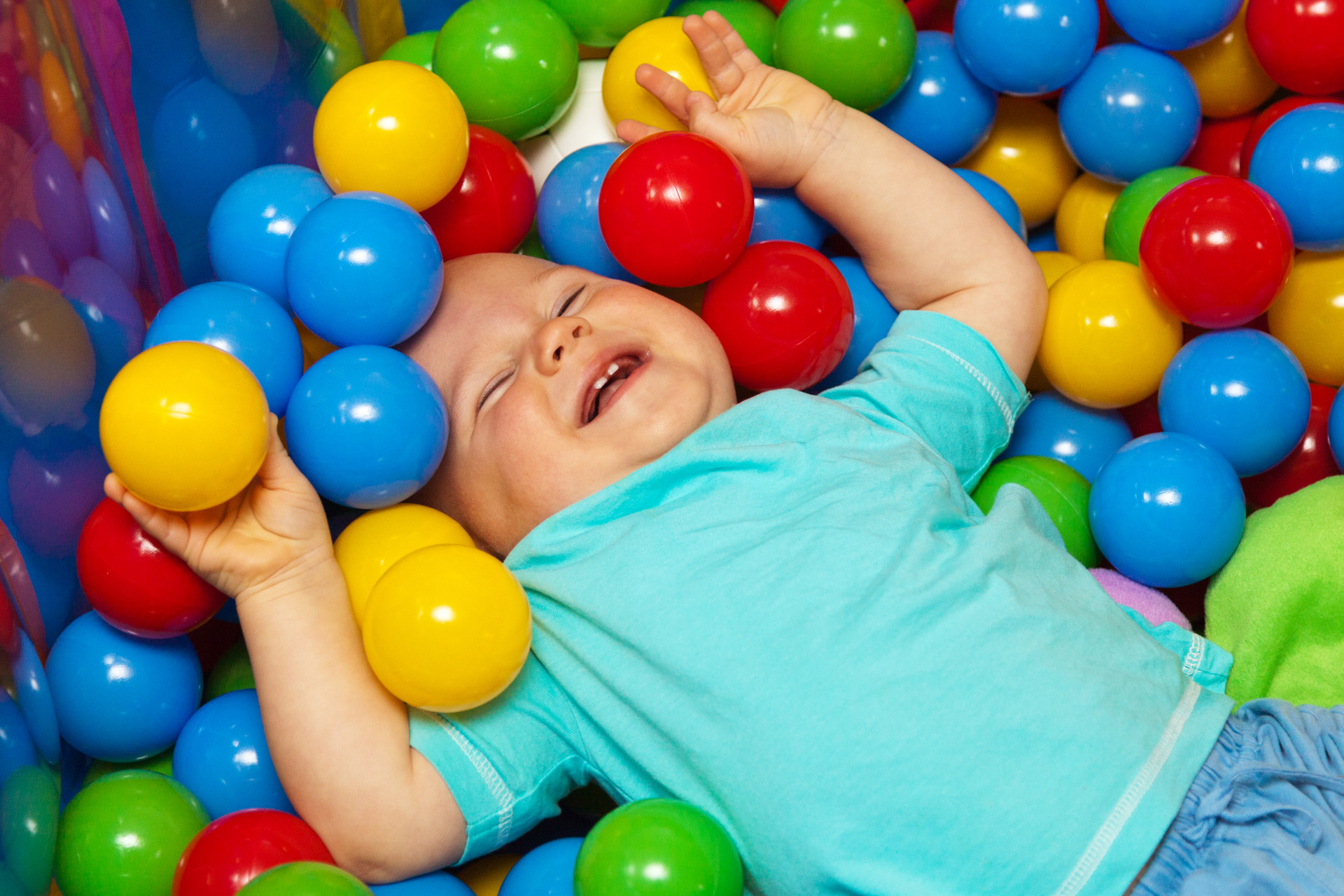 The Age-by-Age Guide to Playing With Your Baby